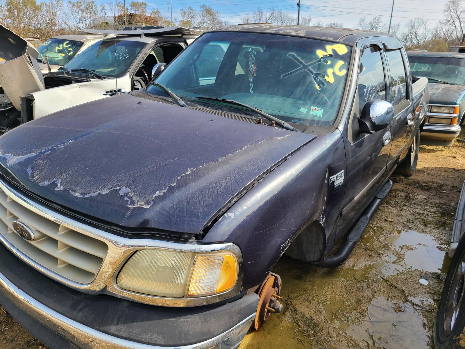 ford f150 black 4 door